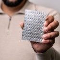 Zilverbaar kopen van 100 x 1 gram bij Goudwisselkantoor
